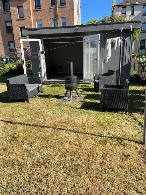 Holiday home Lovely Three Bedroom Upper Villa Edinburgh